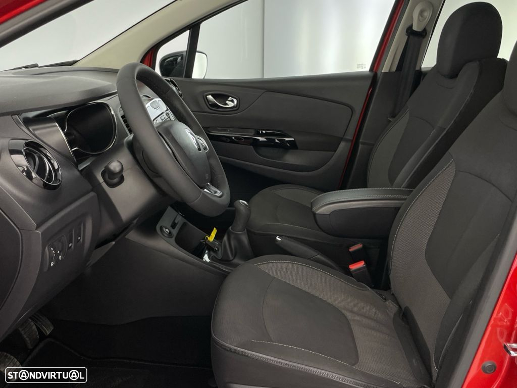 Renault Captur 1.5 dCi Exclusive - 11