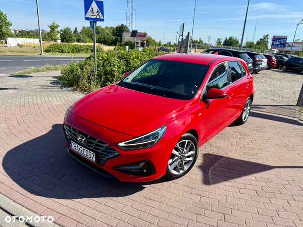 Hyundai i30 1.5 T-GDI 48V-Hybrid DCT EDITION 30+