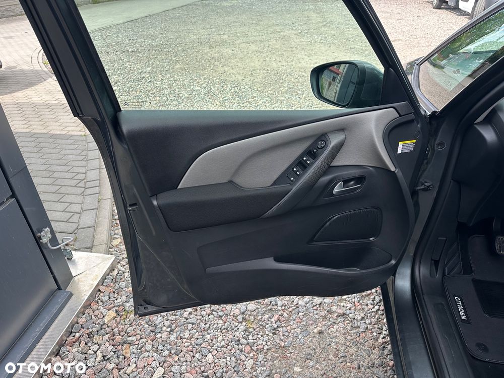Citroën C4 Grand Picasso BlueHDi 120 Exclusive - 15