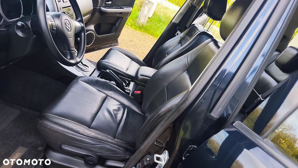 Suzuki Grand Vitara 2.0 De Luxe - 17