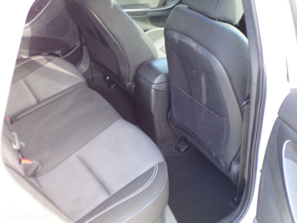 Hyundai i30 1.4 GO - 19