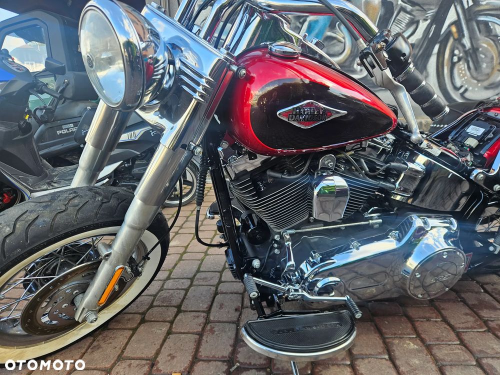 Harley-Davidson Softail Heritage Classic - 2