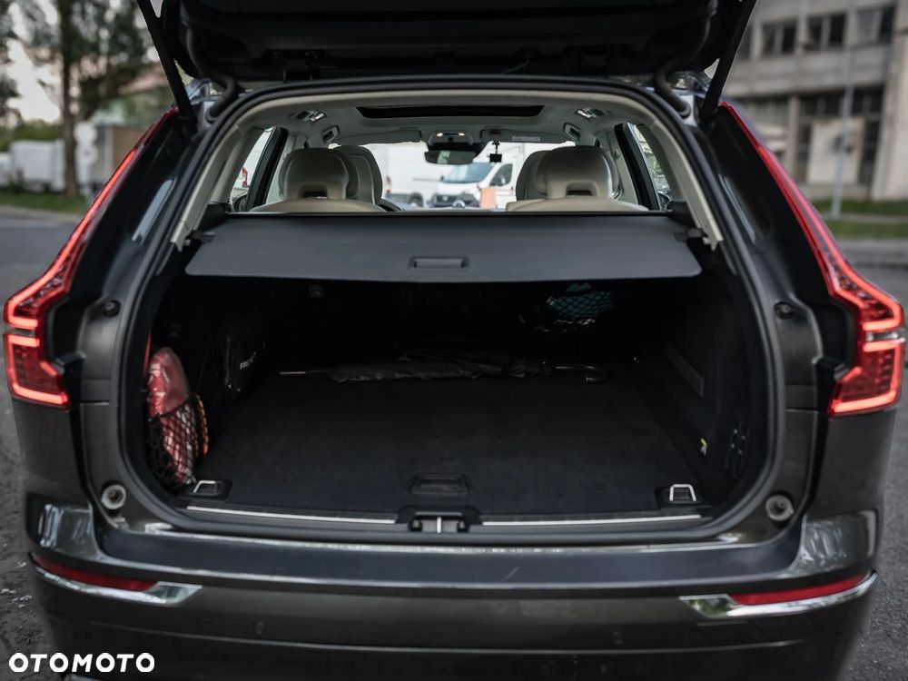 Volvo XC 60 D5 AWD Inscription - 34