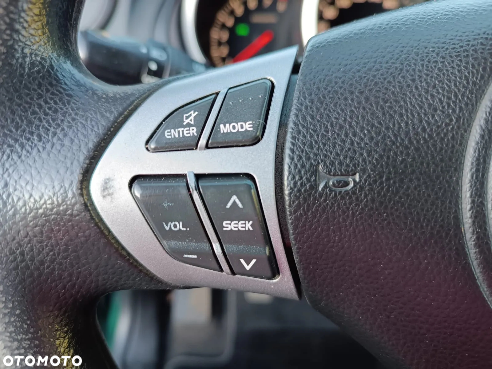 Suzuki Grand Vitara 1.6 - 24