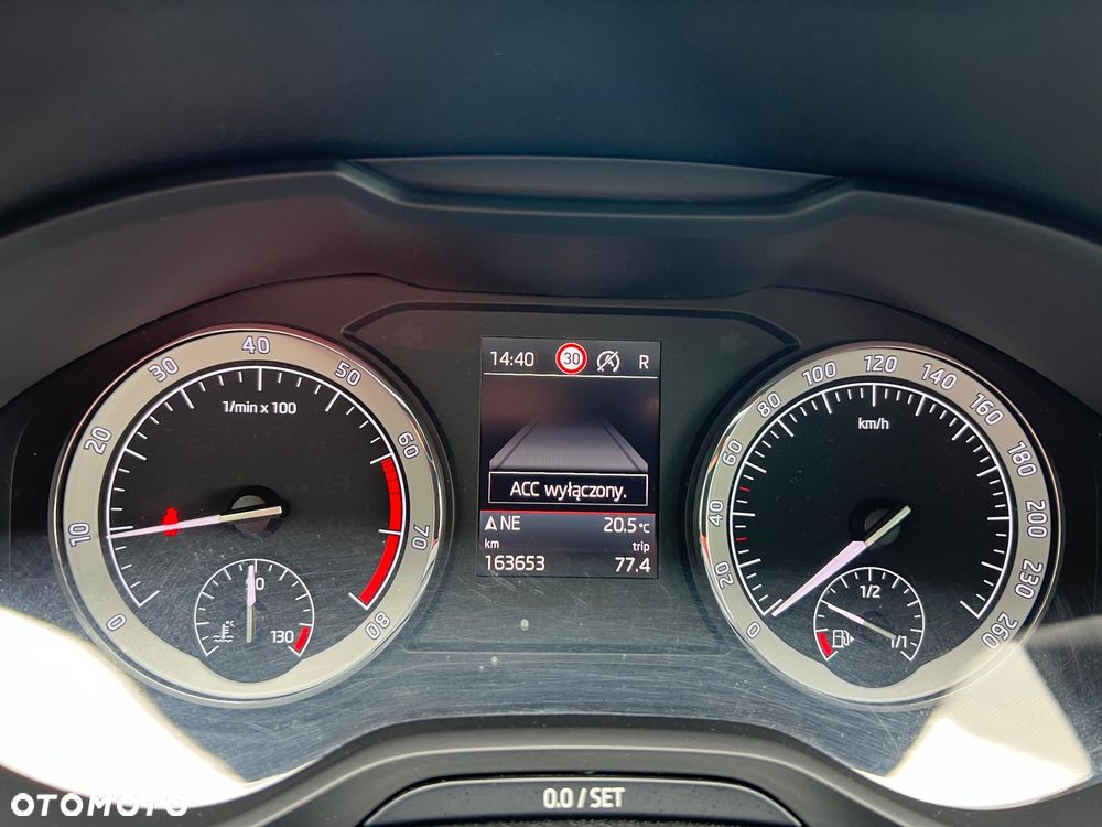 Skoda Karoq 1.5 TSI ACT DSG Sportline - 16