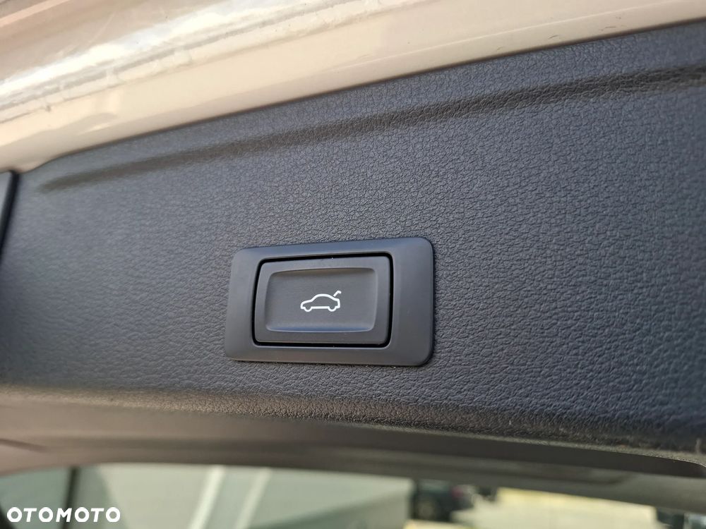 Audi A4 Allroad 2.0 TDI S tronic - 14
