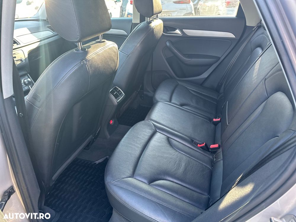 Audi Q3 2.0 TFSI Quattro Stronic - 10