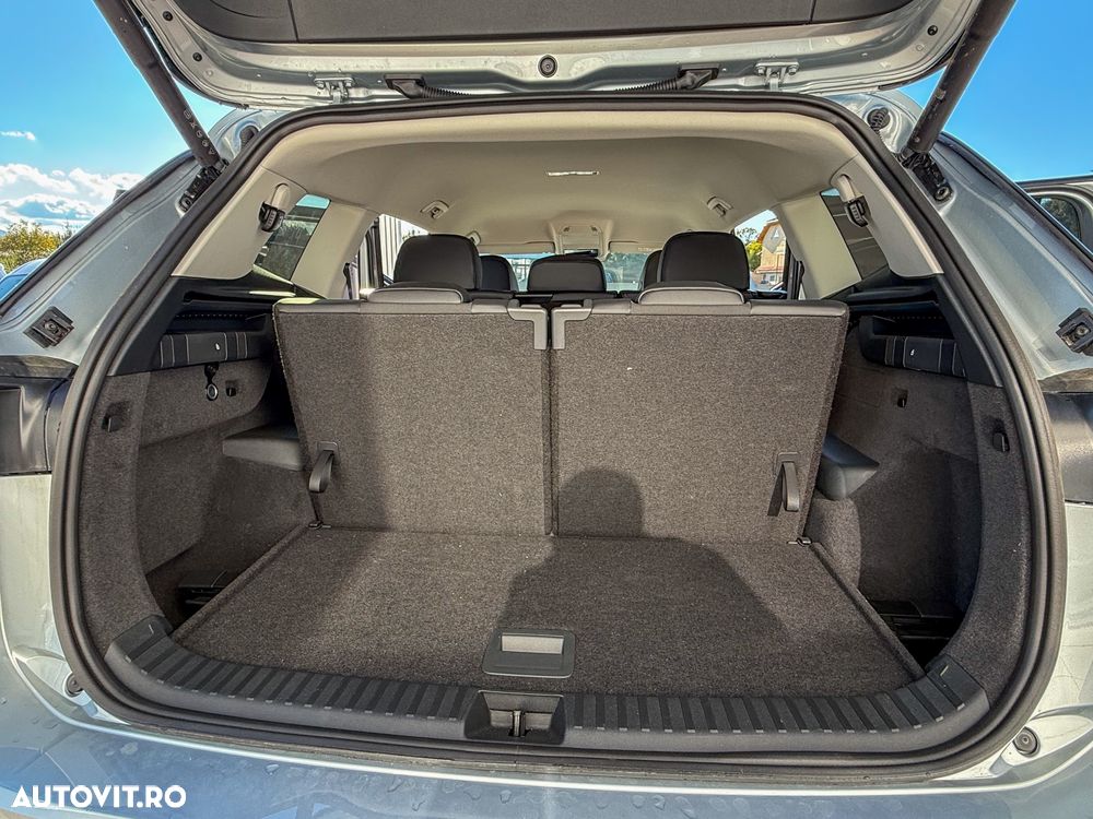 Volkswagen Tayron 2.0 TDI 4Motion DSG Life - 6