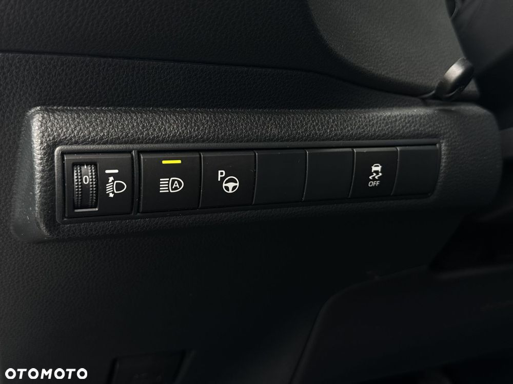 Toyota Corolla - 27