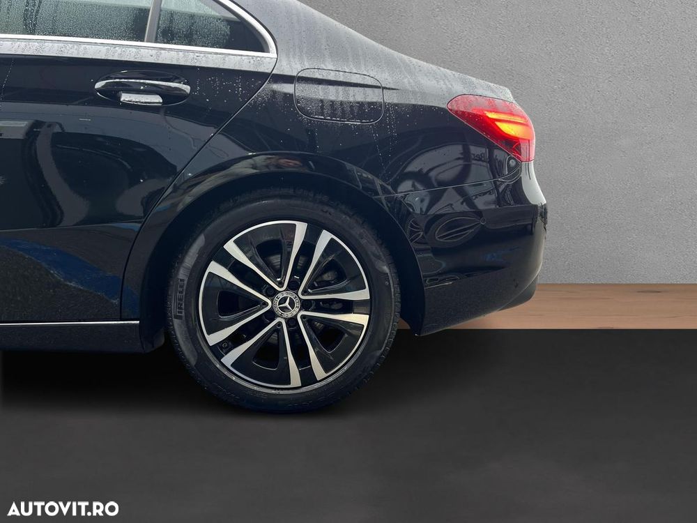 Mercedes-Benz A 180 - 9