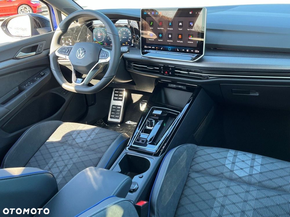 Volkswagen Golf 1.5 eTSI mHEV R-Line Plus DSG - 12