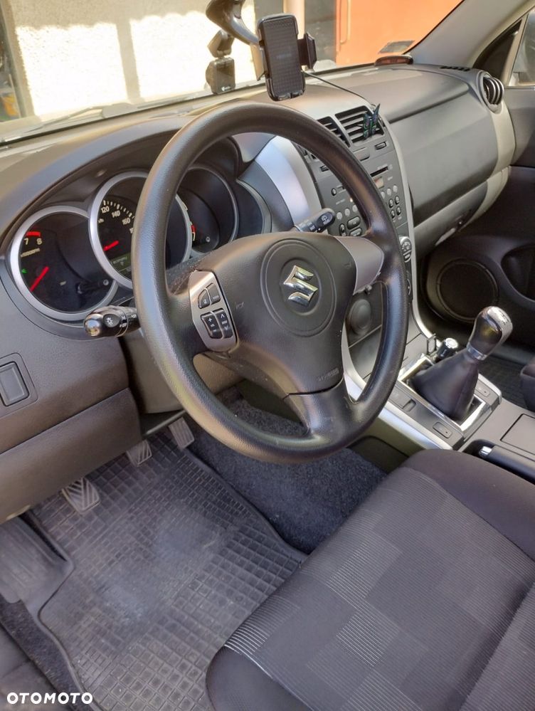 Suzuki Grand Vitara 1.6 Comfort EU5 - 6