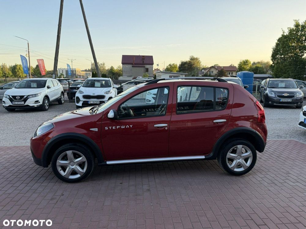 Dacia Sandero Stepway 1.6 - 12