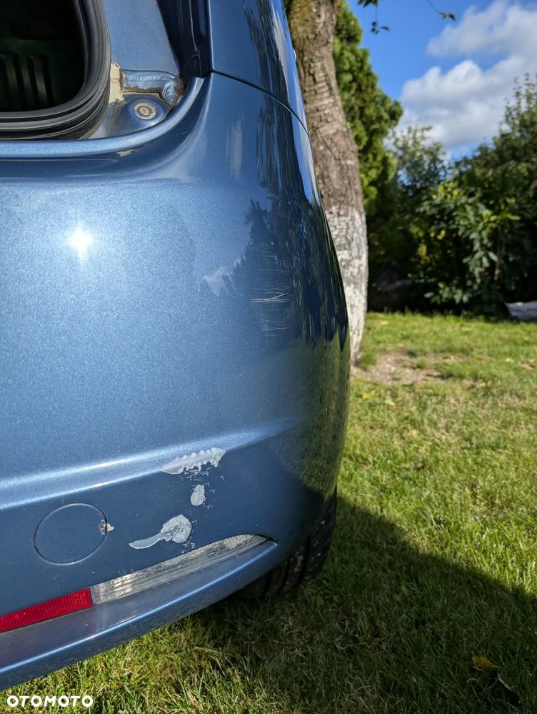 Fiat Punto 1.4 16V Dynamic - 11