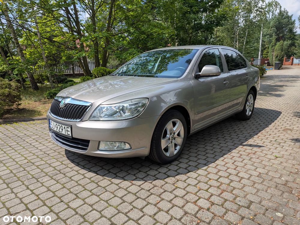 Skoda Octavia 2.0 TDI Elegance DSG - 3
