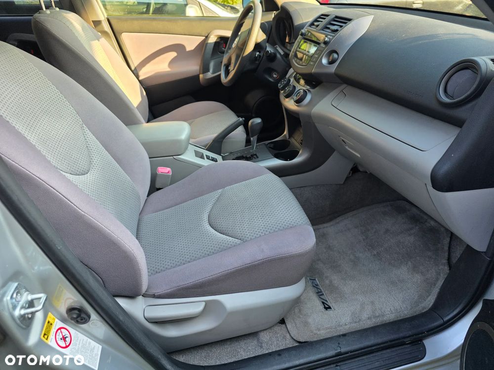 Toyota RAV4 2.4 VVT-i Sport - 4