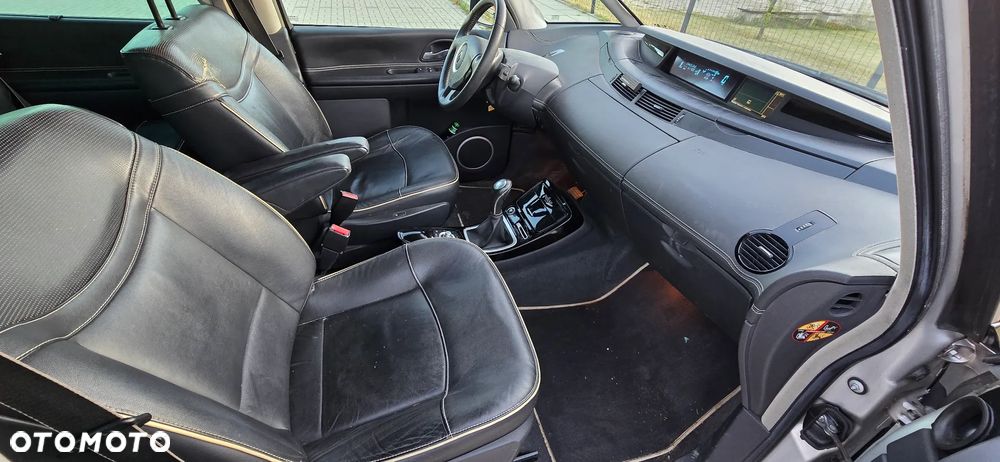 Renault Espace 2.0 dCi 175 FAP Initiale - 12