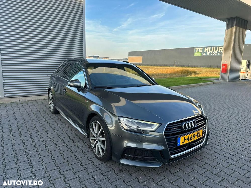 Audi A3 2.0 TDI Quattro S tronic sport - 1