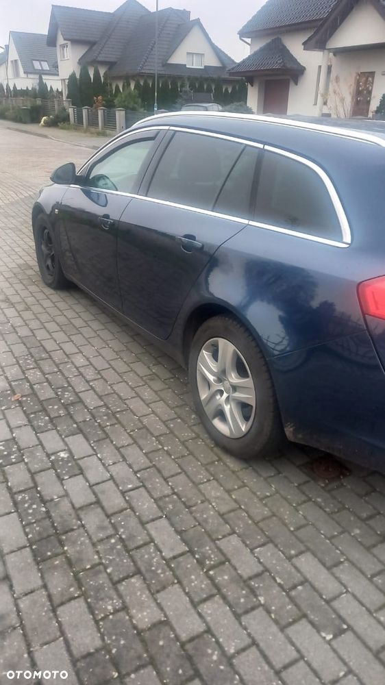 Opel Insignia 2.0 CDTI 150 Jahre - 3