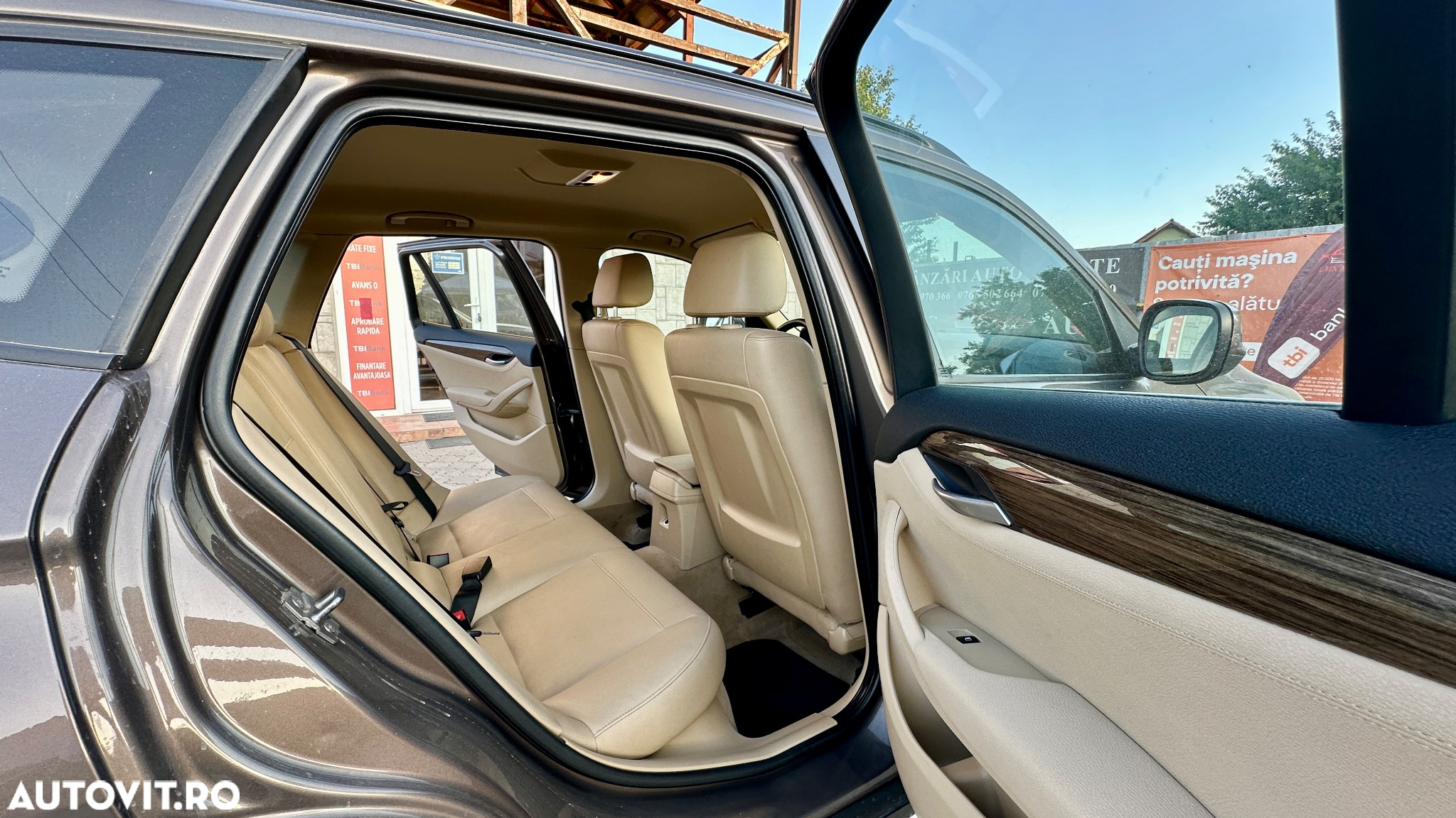 BMW X1 - 8