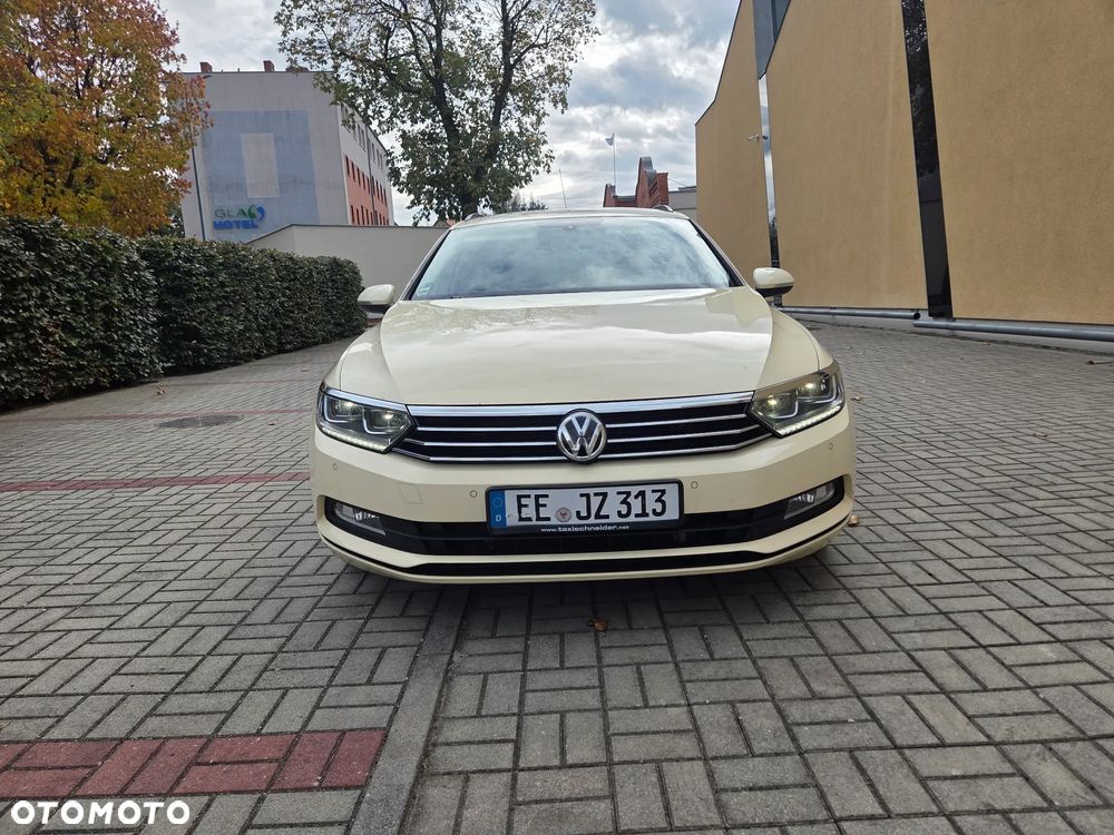 Volkswagen Passat - 7