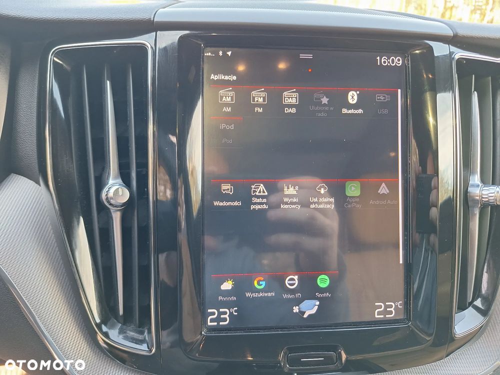 Volvo XC 60 D4 AWD Geartronic Inscription - 29