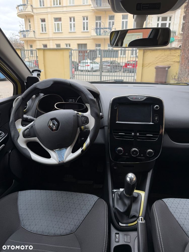 Renault Clio 1.2 16V 75 Collection - 2