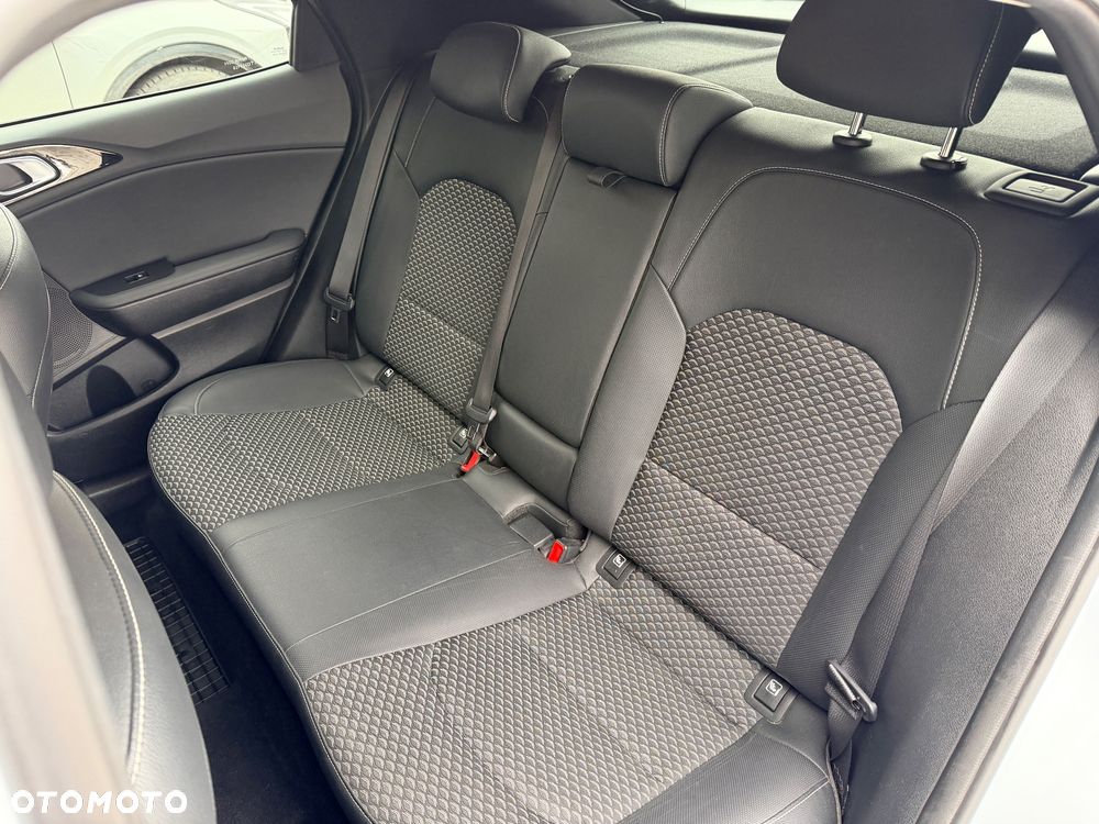 Kia XCeed 1.5 T-GDI Business Line - 17