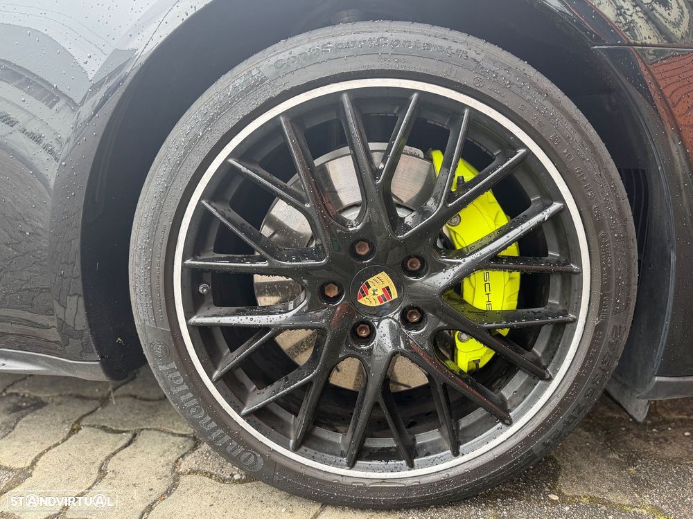 Porsche Panamera Sport Turismo 4 E-Hybrid - 15