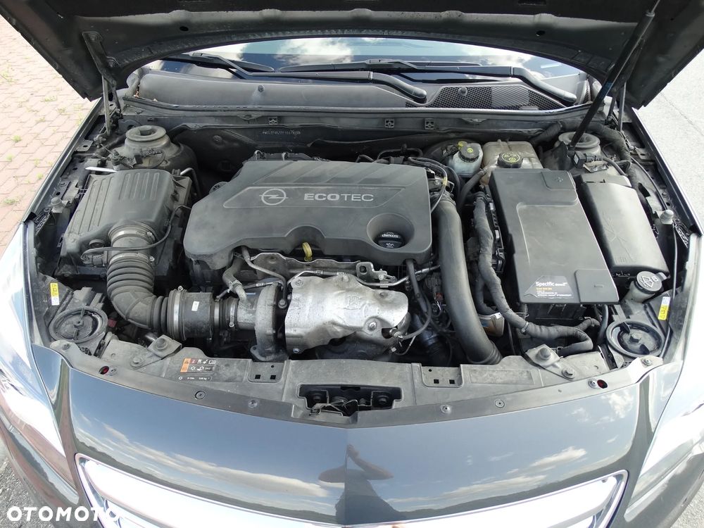 Opel Insignia Country Tourer 2.0 Diesel 4x4 Exclusive - 40