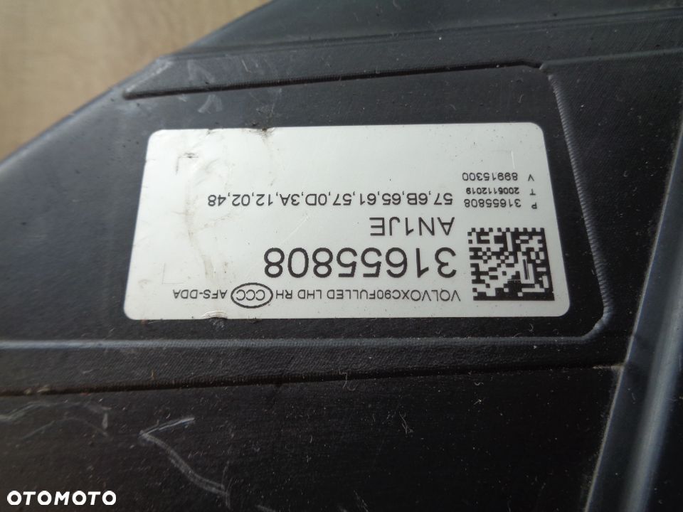 VOLVO XC90 LED ACTIVE HIGH BEAM LAMPA PRAWY PRZÓD EUROPA KPL. - 2