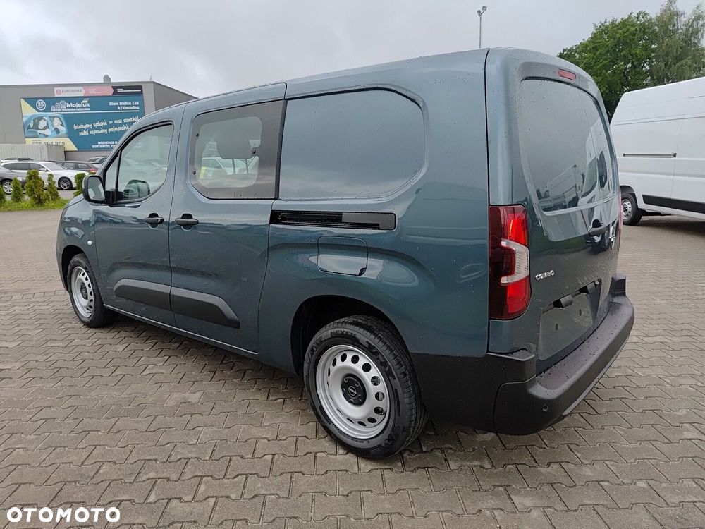 Opel Combo Cargo Combo Cargo Załogowy XL Diesel 131 KM Automat - 3