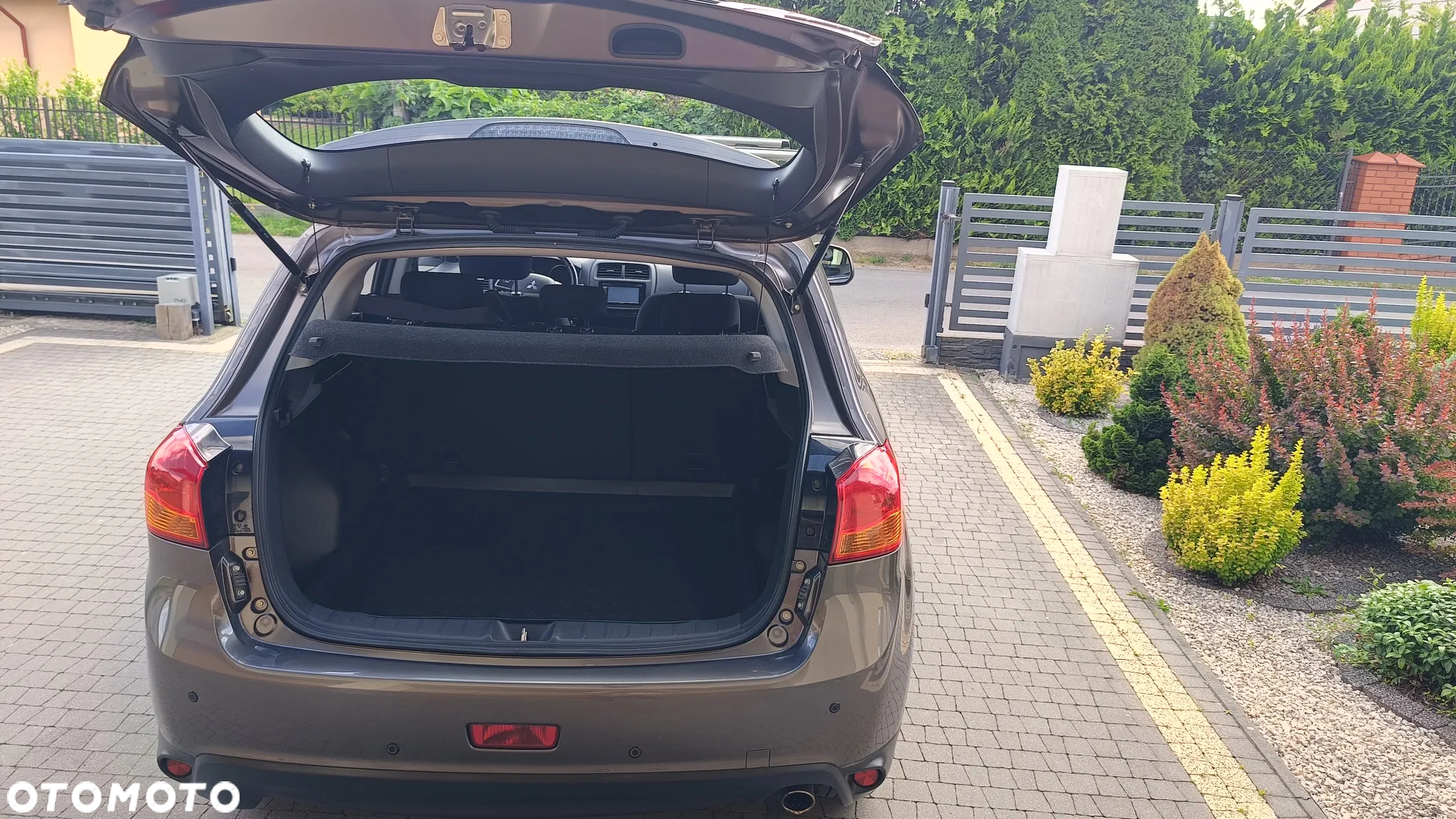 Mitsubishi ASX 1.6 Invite Navi - 9