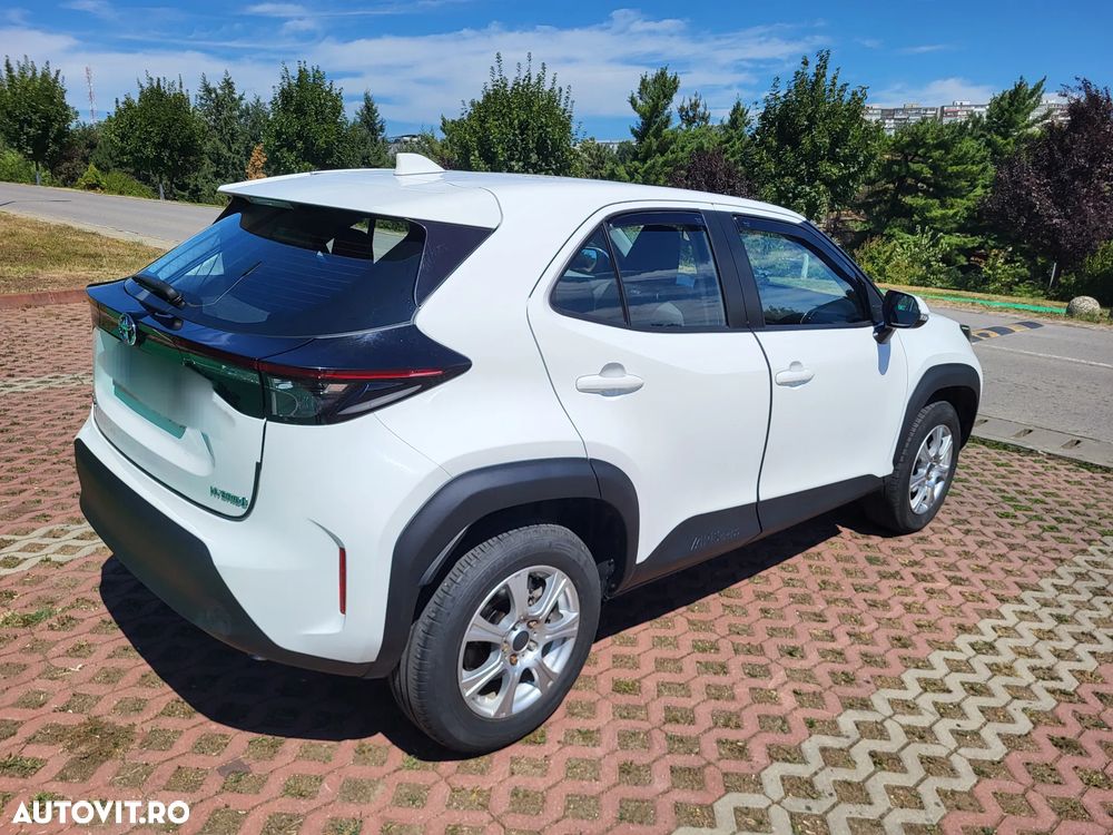 Toyota Yaris Cross 1.5 VVT-i HSD 116 4x4 HEV Dynamic - 5