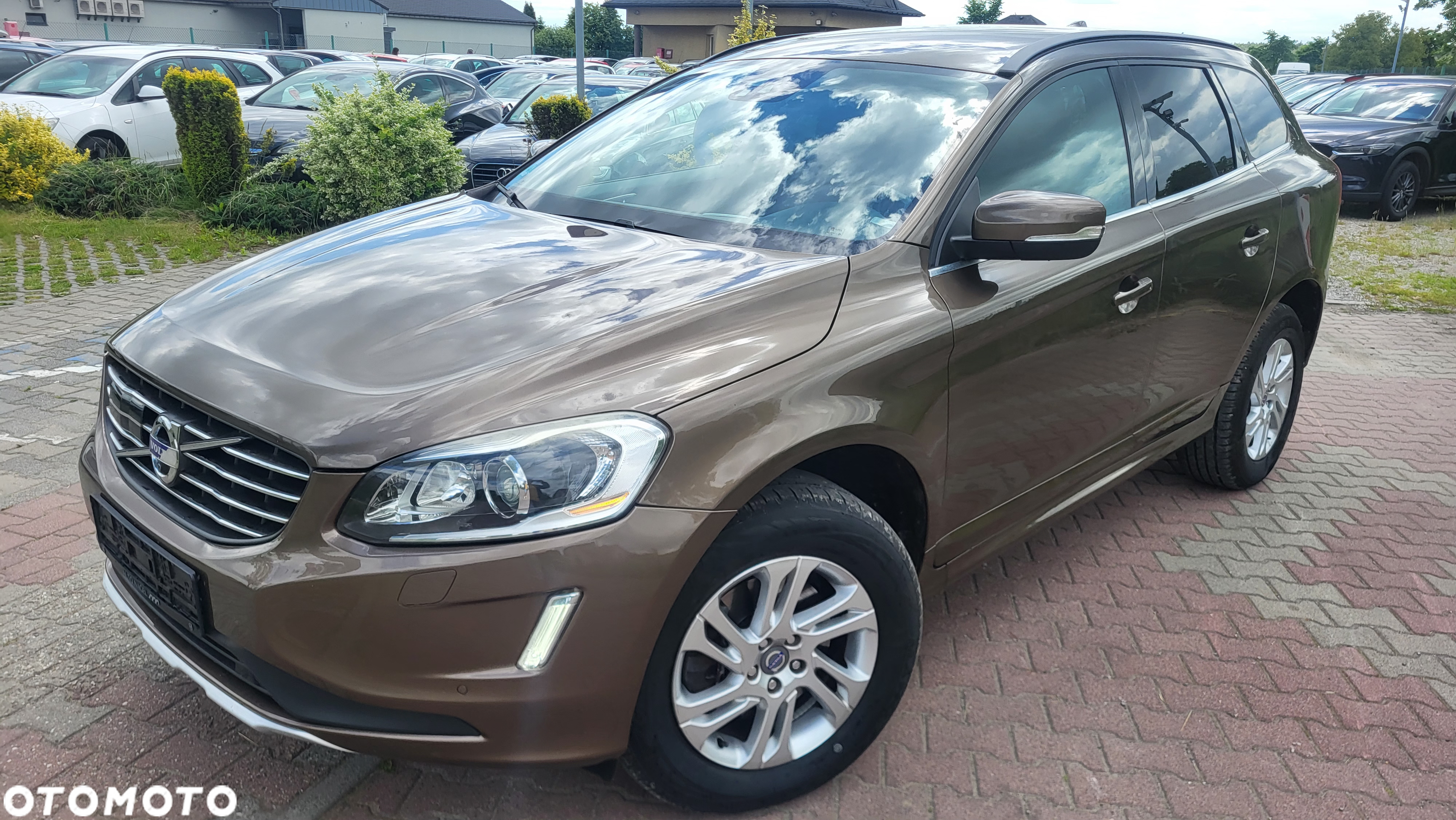 Volvo XC 60 D4 Geartronic Momentum - 2
