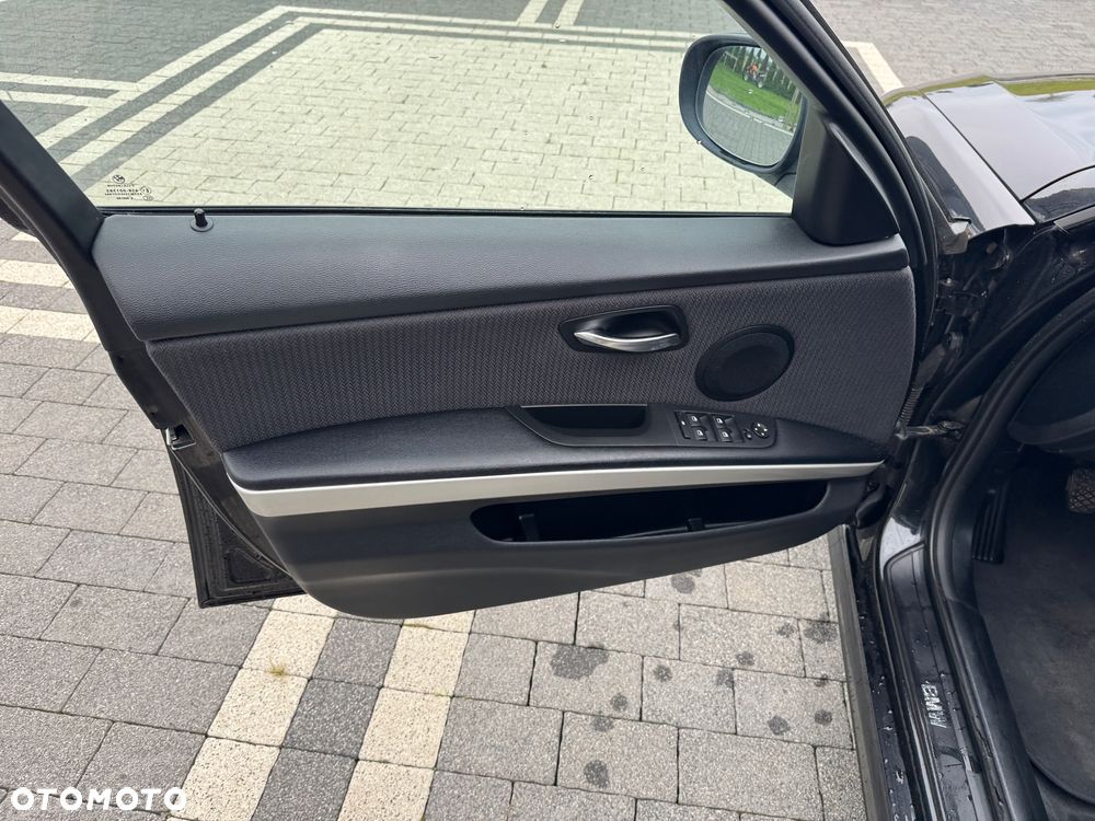 BMW Seria 3 - 19