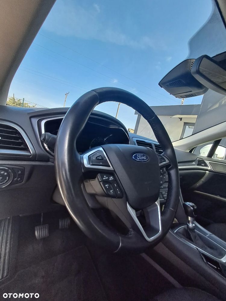 Ford Mondeo 2.0 TDCi STart-Stopp Titanium - 23