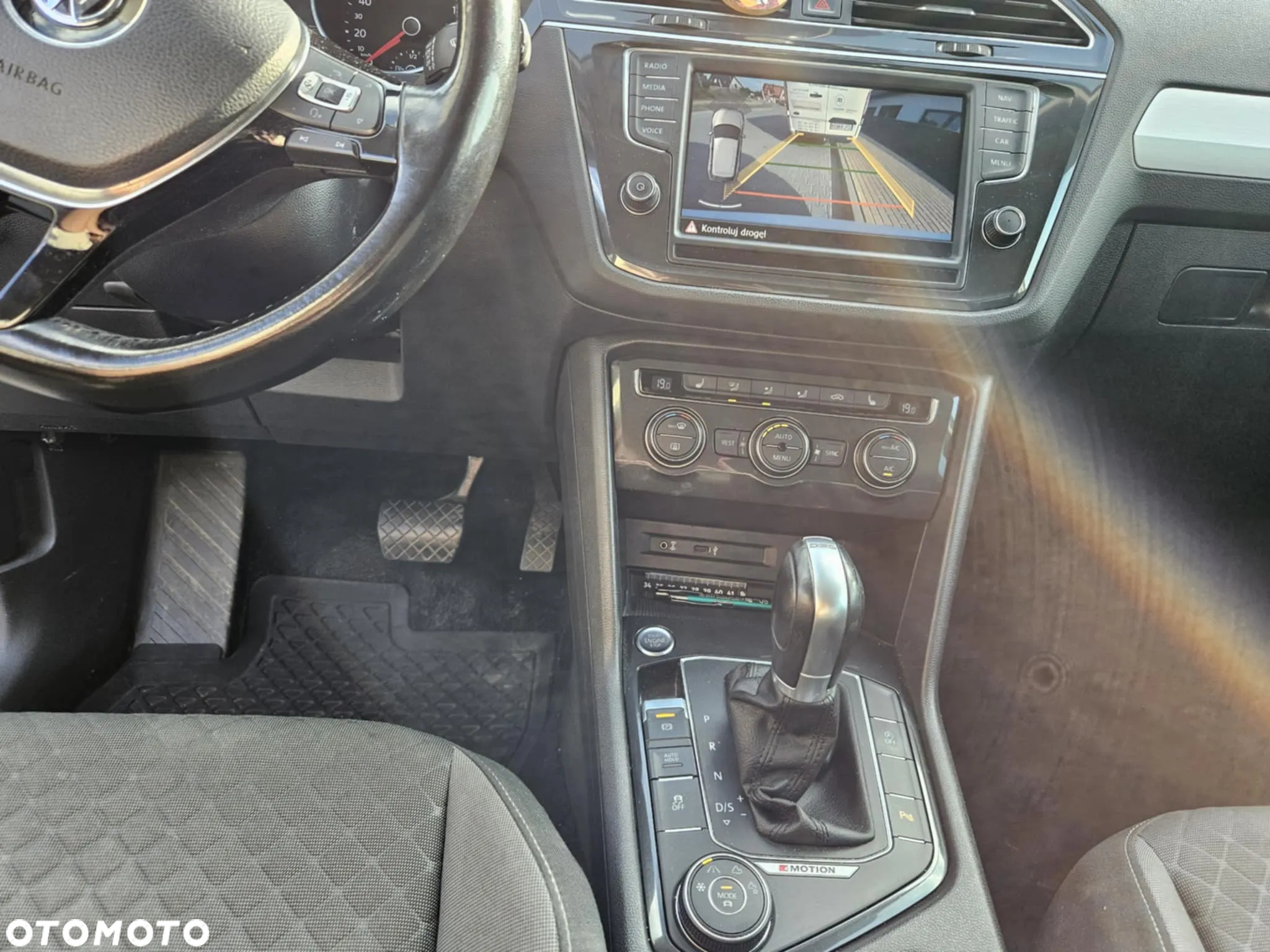 Volkswagen Tiguan 2.0 TDI BMT SCR 4Mot Comfortline DSG - 12