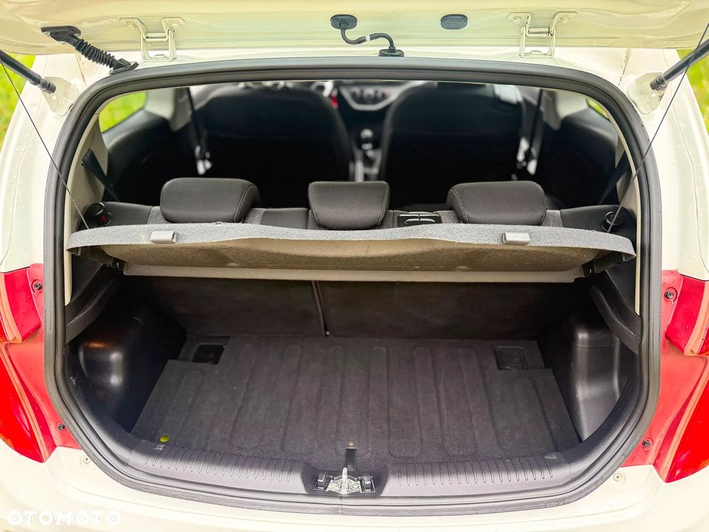 Kia Picanto 1.0 Dream Team Edition - 8