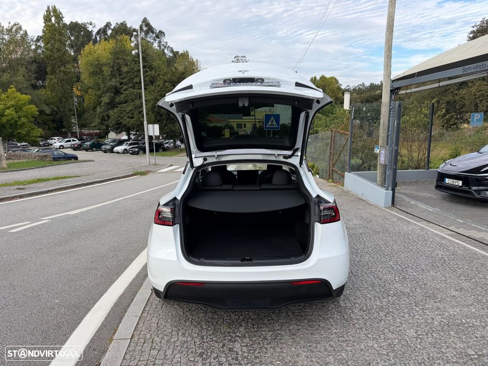 Tesla Model Y Long Range Tração Integral - 9