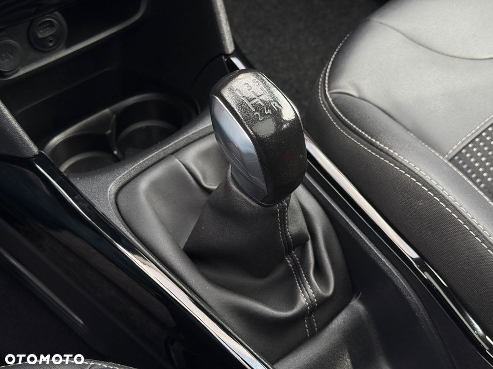 Peugeot 2008 PureTech 110 Stop&Start Allure - 26