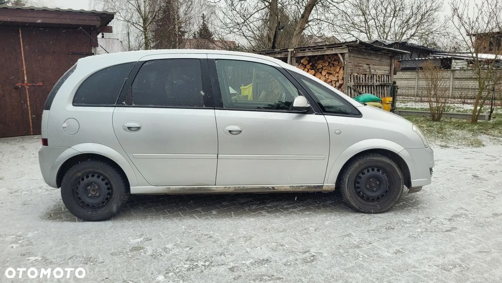 Opel Meriva 1.6 16V Cosmo - 2