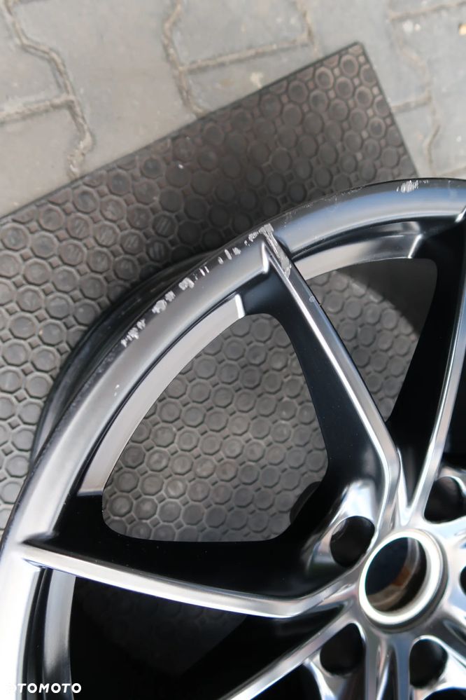L10/L38 Felga Porsche Boxter 982601025AK 10x20et45 - 3