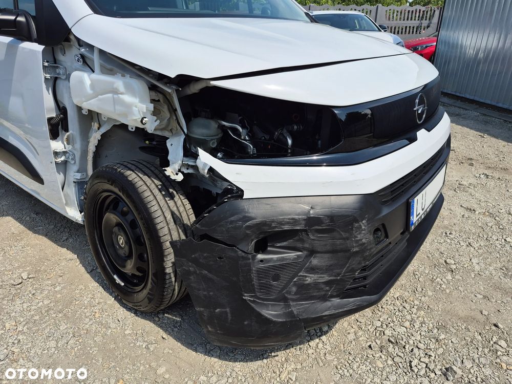 Opel COMBO - 27