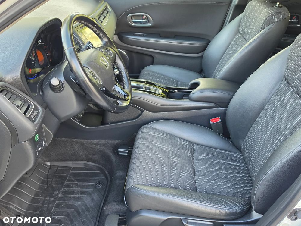 Honda HR-V 1.5 i-VTEC CVT Executive - 12