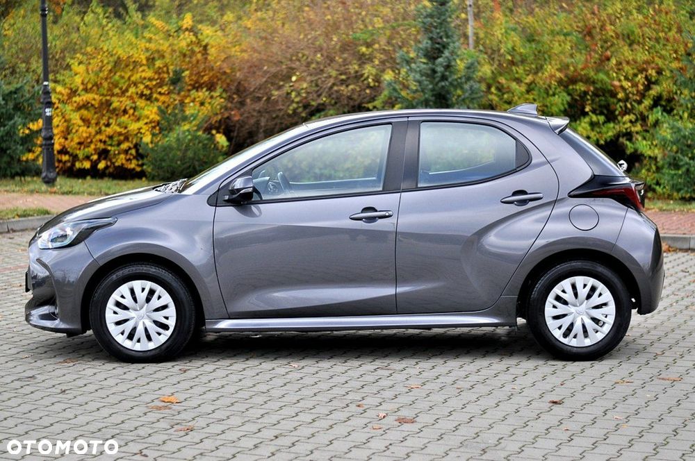 Toyota Yaris - 5