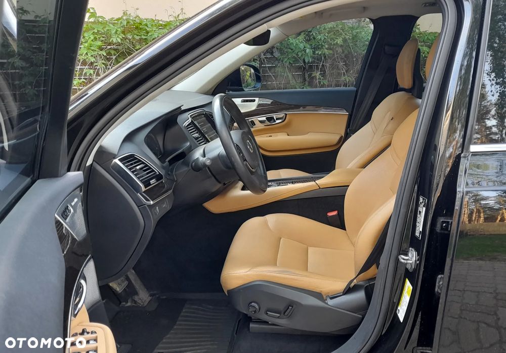 Volvo XC 90 T6 AWD Momentum 7os - 19