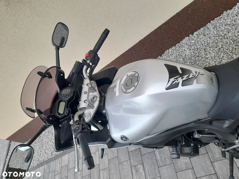 Yamaha FZ6 - 36