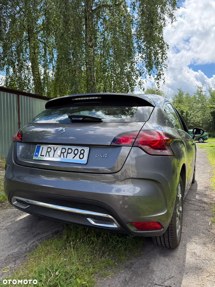 Citroën DS4 e-HDi 115 SoChic - 6