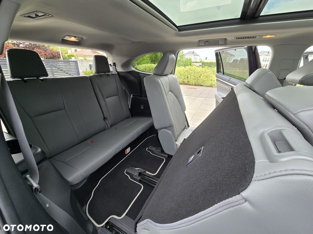 Toyota Highlander 2.5 Hybrid Executive - 19